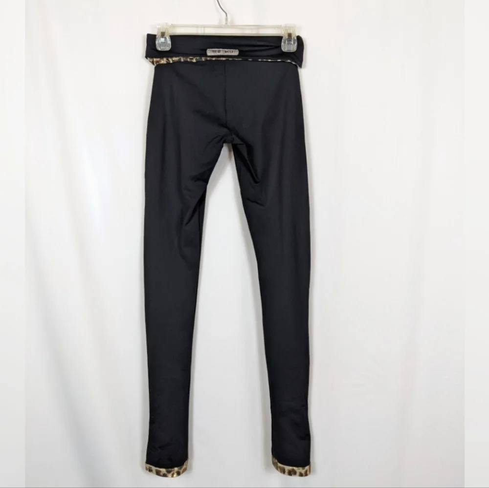 Se_Ku Skatewear Ice Skating Leggings Pants Costume Black Leopard Print Sz M - Picture 2 of 7